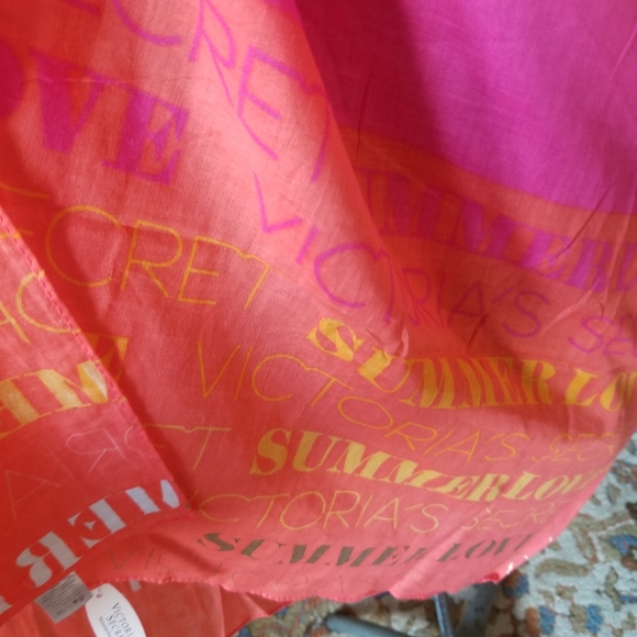 NWT Victoria's Secret Beach Sarong Cover-up - Picture 10 of 16